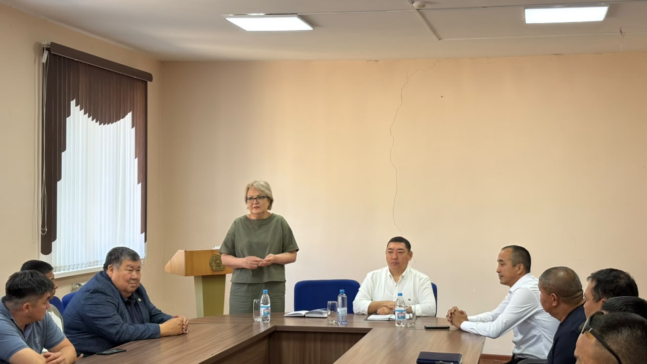 БҚО-да кәсіподақ өкілдері еңбек ұжымдарымен кездесті