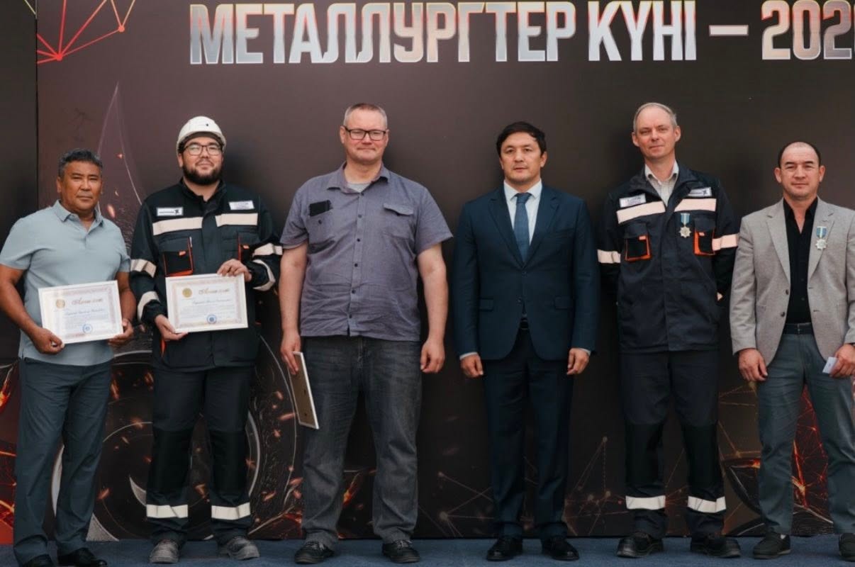 Металлургтер күні аясында бастауыш кәсіподақ ұйымы мүшелерінің еңбегі еленді