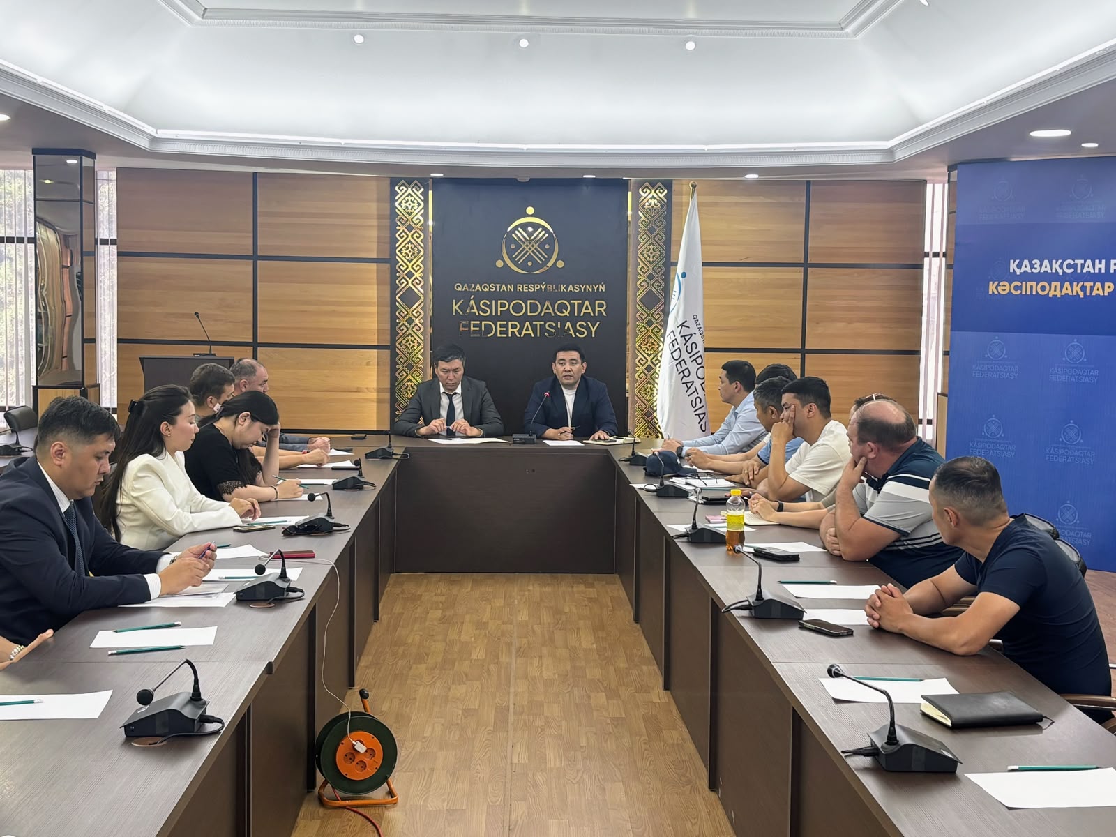 Астанада еңбек қауіпсіздігі және кәмелетке толмаған балалардың еңбегін қорғау мәселелері талқыланды