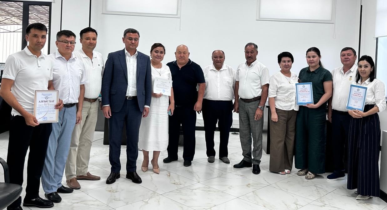 "Қалың қалай, бастауыш ұйым?": мемлекеттік еңбек инспекциясы қызметкерлерімен кездесу өтті