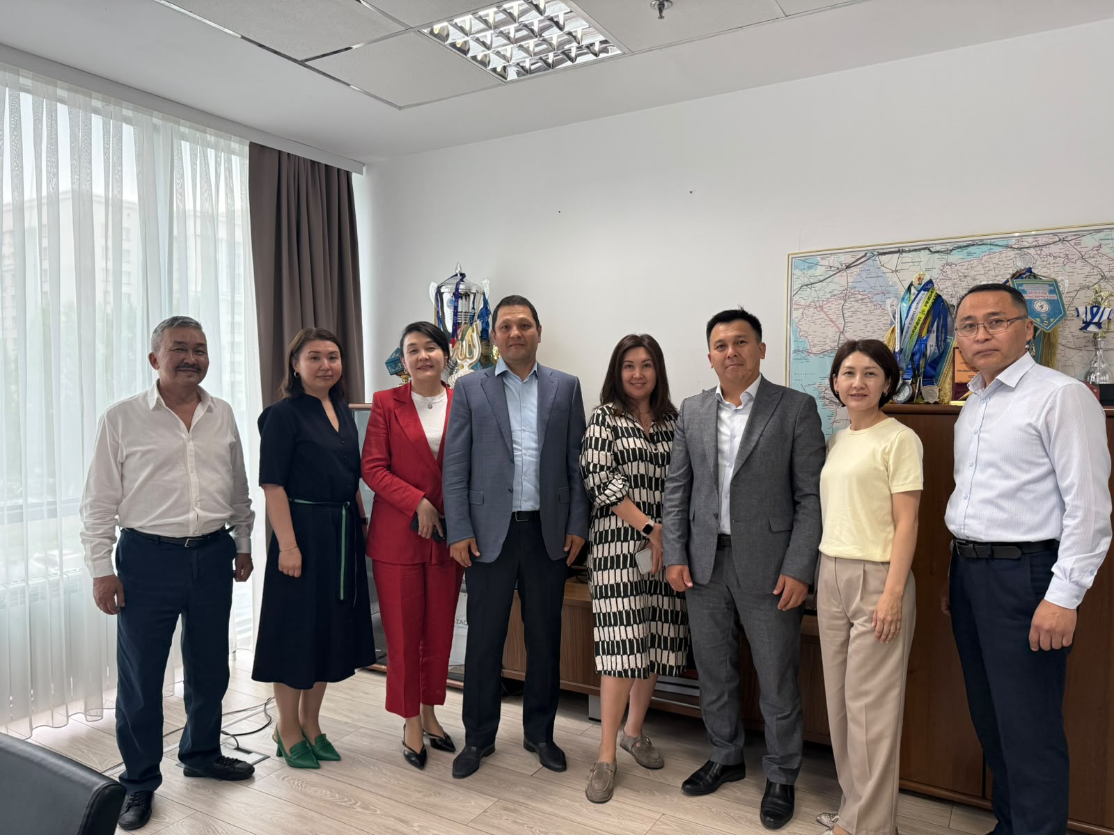 QazaqGaz жергілікті кәсіподағының төрағасы 114-ші ХЕК қорытындылары бойынша кәсіподақ активімен кездесті
