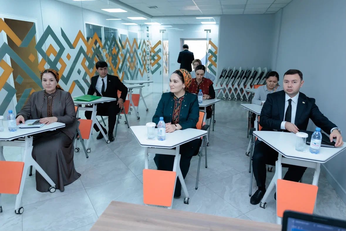 Түрікменстанның Ұлттық кәсіподақ орталығының өкілдеріне Қазақстан Кәсіподақтар федерациясының қызметі таныстырылды